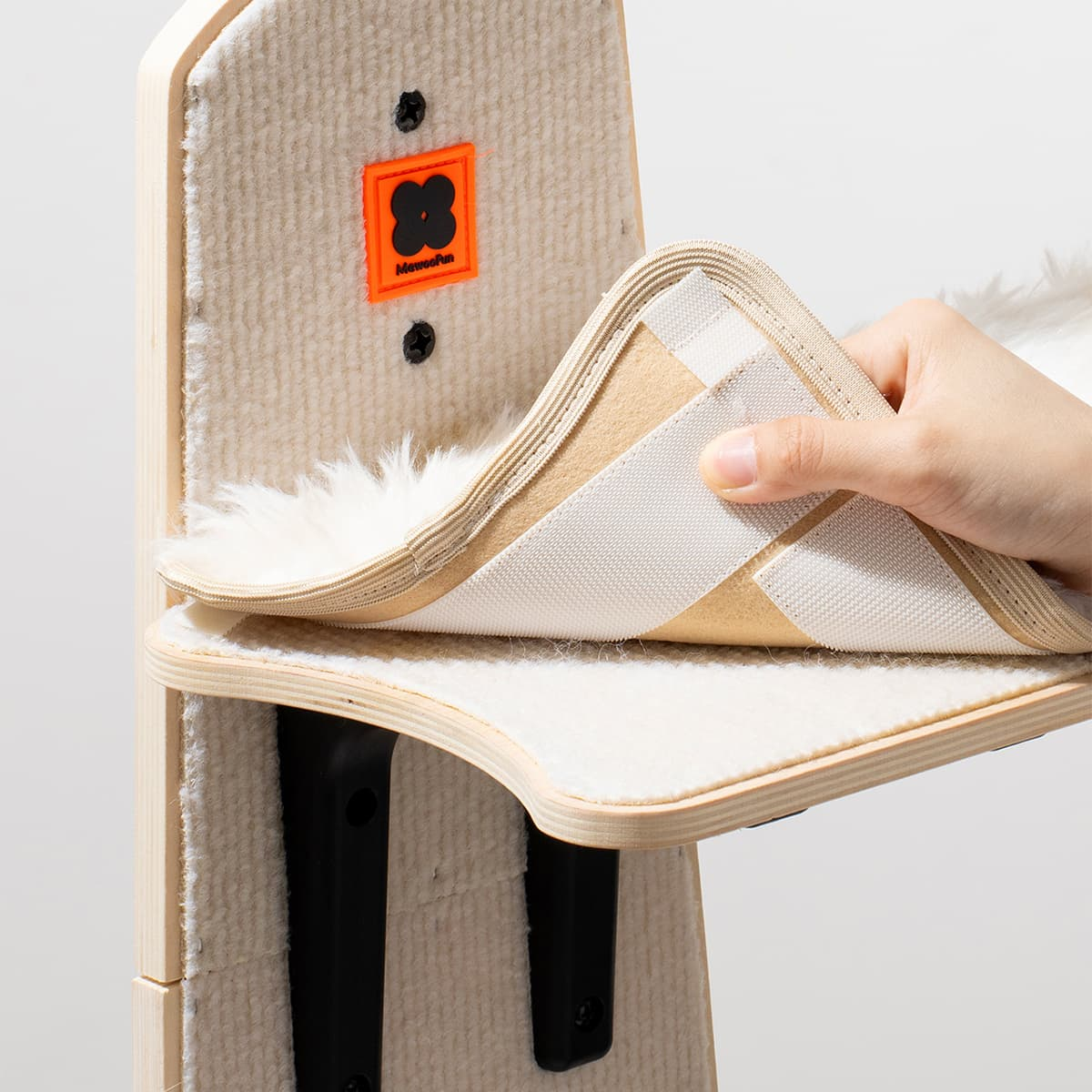 Griffix® - Katzenspielzeug zum Aufhängen an der Tür